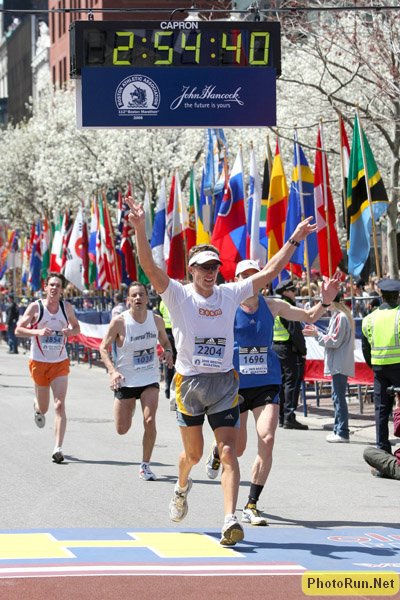 HappyFinishV1a-Boston08.JPG