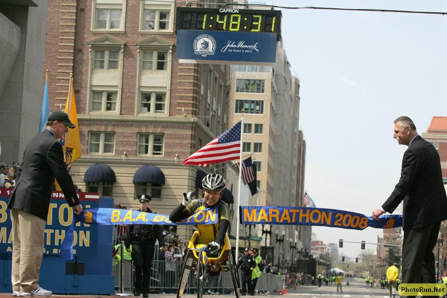 Tsuchida_WakakoFHL_Boston08.Jpg
