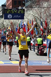 FinishHappyV1-Boston08.JPG