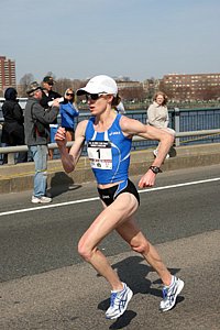 Kastor_DeenaV-BostonT08.JPG