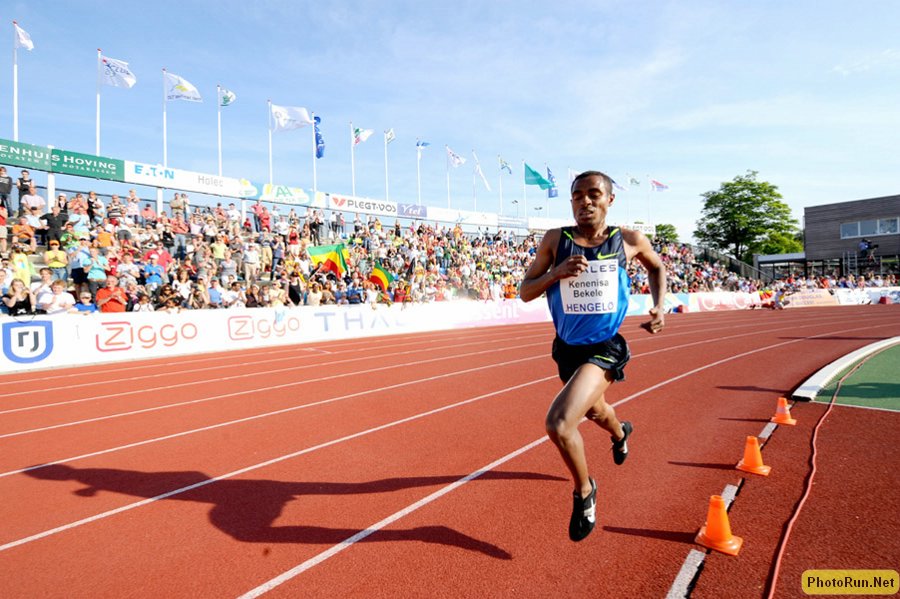 Bekele_KenenisaW1-Hengelo08.jpg