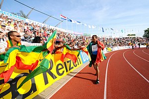 Bekele_KenenisaFL1a-Hengelo08.jpg