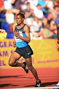 Bekele_KenenisaS1-Hengelo08.jpg