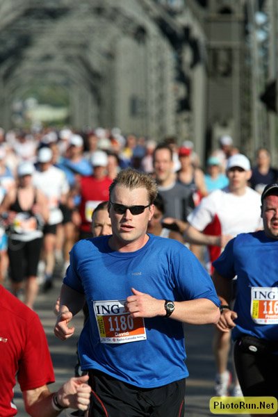 BridgeRunner1b-INGottawa08.JPG
