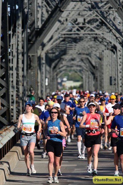 BridgeRunner1e-INGottawa08.JPG