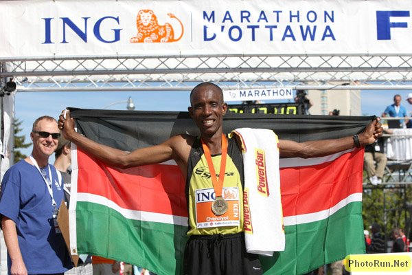 Cheruiyot_DavidFL-INGottawa08.JPG
