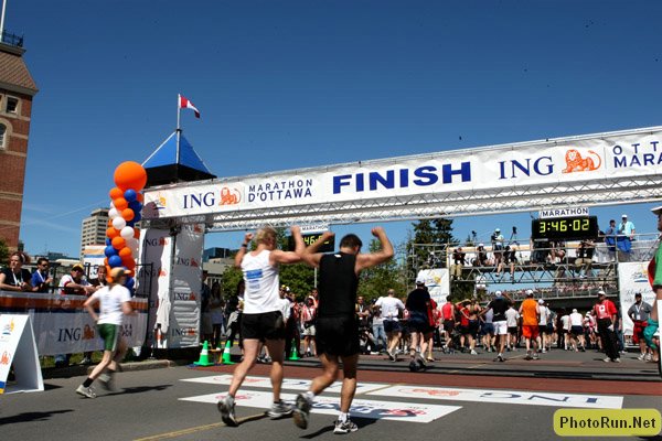 FinishlineMotion-INGottawa08.JPG