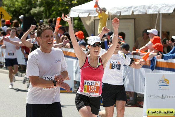 HappyFinish-INGottawa08.JPG