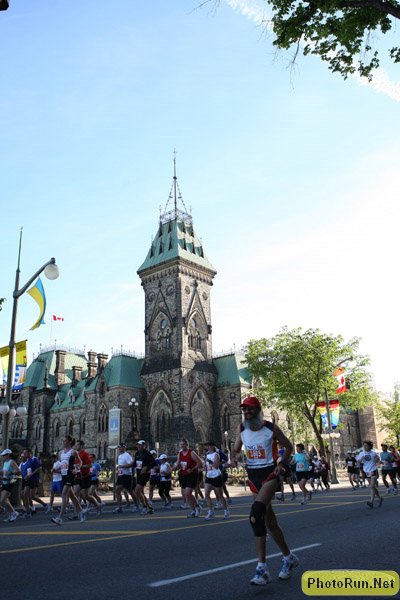 ParliamentStart1d-INGottawa08.JPG