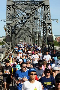 PackedBridge-INGottawa08.JPG