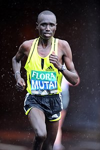 Mutai_Emmanuel-LondonM08.jpg