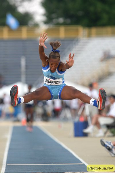 Brannon_Alexus1-NikeOut08.JPG
