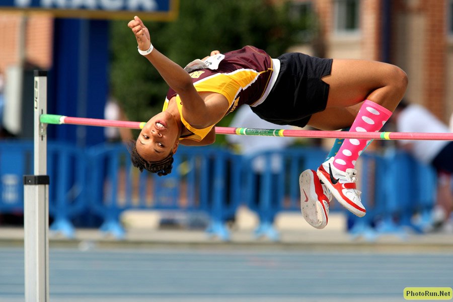 Briggs_DeShana1-NikeOut08.JPG