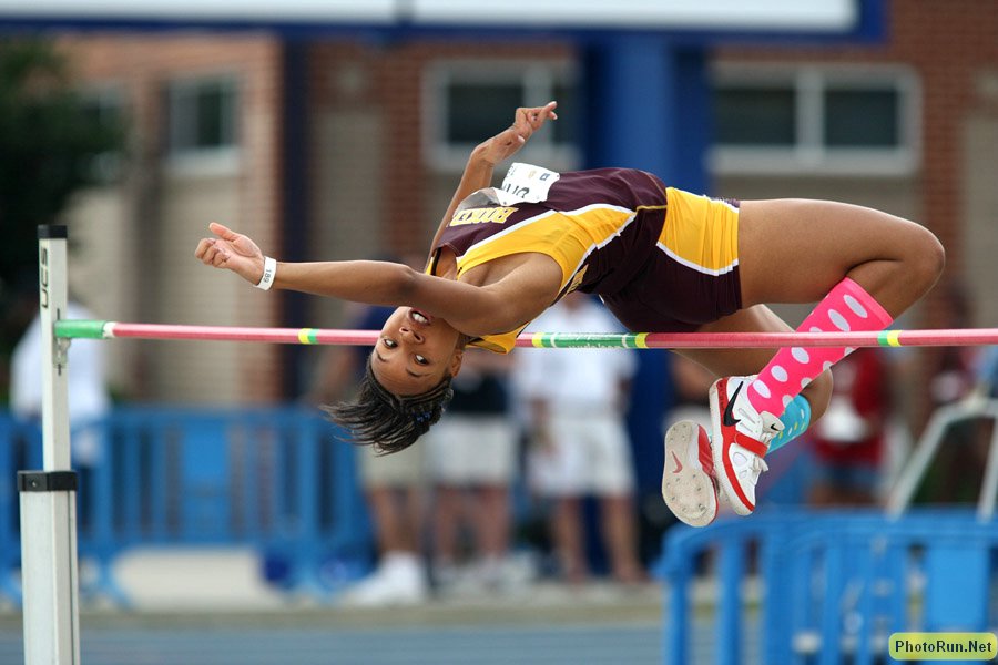 Briggs_DeShana1b-NikeOut08.JPG