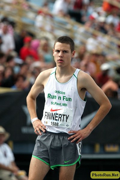 Finnerty_RobertSt-NikeOut08.JPG