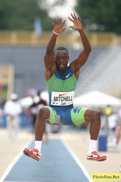 Mitchell_Terrence1-NikeOut08.JPG