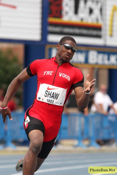 Shaw_MikeQ1-NikeOut08.JPG