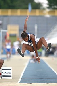 Evans_Jacinda1b-NikeOut08.JPG