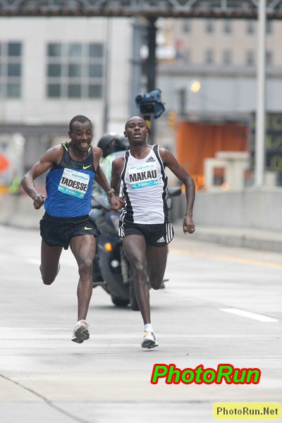 Tola-MakauFV1-NYC08.JPG