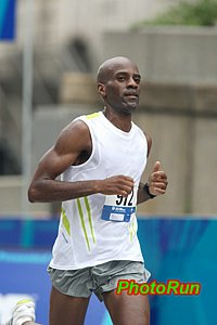 Lynch_WomanLeader-NYChalf08.JPG