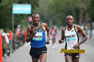 Tola-MakauH-NYChalf08.JPG