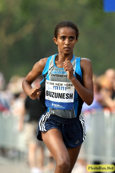 Buzunesh_Deba_NYMini08.Jpg