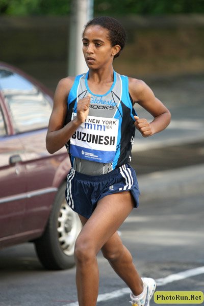 Deba_Buzunesh-NYmini10k08.JPG