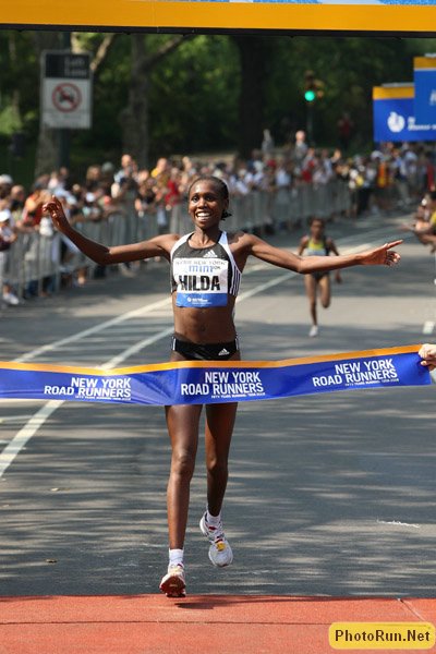 Kibet_HildaFV1-NYmini10k08.JPG