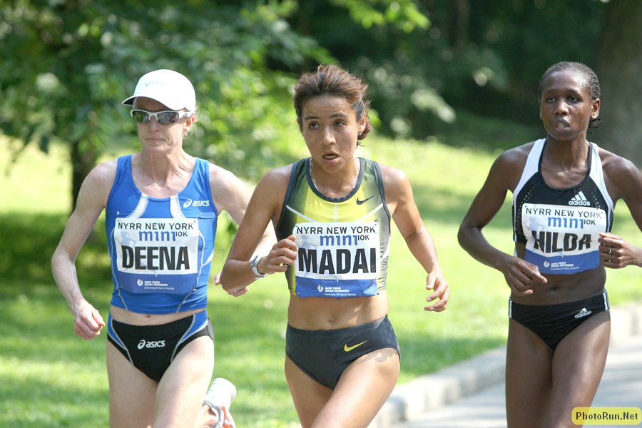 Perez-Kastor-KibetH-NYmini10k08.JPG