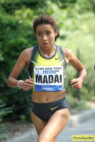Perez_Madai-NYmini10k08.JPG