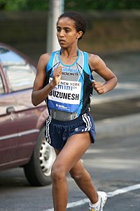 Deba_Buzunesh-NYmini10k08.JPG