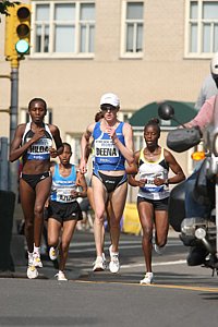 Kastor-Kibet90th-NYmini10k08.JPG