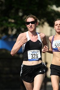 Patrick_Eileen1-NYmini10k08.JPG
