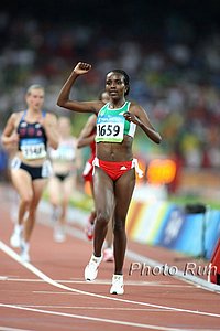 Dibaba_TiruneshFV1a-OlyGame08.jpg