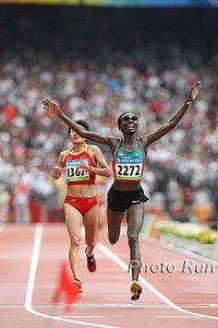 Ndereba-ZhouFV-OlyGames08.jpg
