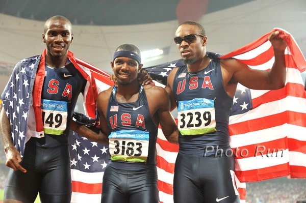 M-400HFlagsM-_OlyGames08.jpg