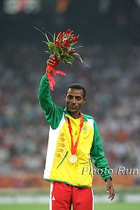 Bekele_KenenisaA-OlyGames08.jpg