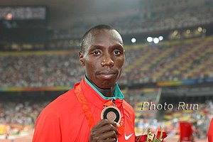 Mateelong_RobertM-Ol#1C8F2C.jpg