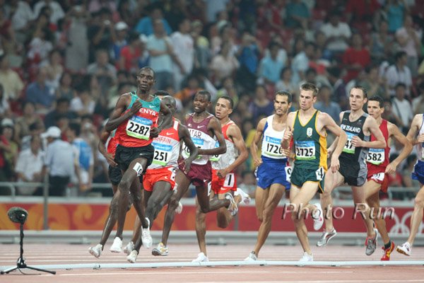 KipropLeads1-OlyGames08.jpg