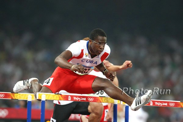 Robles_DayronQF-OlyGames08.jpg