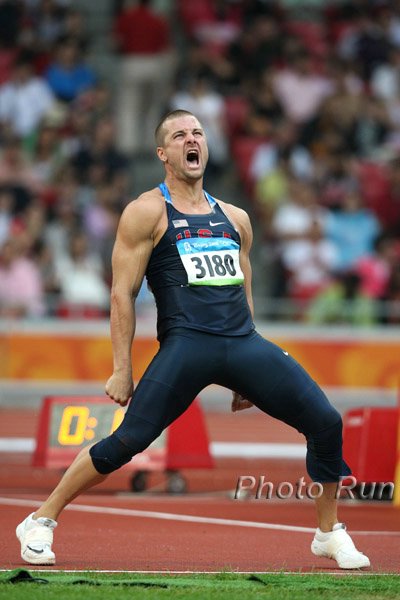 Hazle_MikeQR-OlyGames08.jpg
