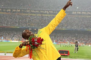 Bolt_UsainAwPoses-Ol#1CFD37.jpg