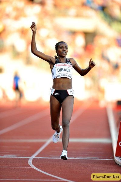 Dibaba_TiruneshFV-Oslo08.jpg