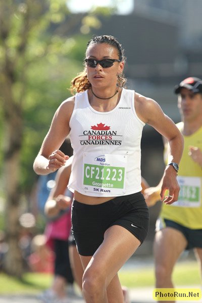 ArmedForcesWoman-MDS10km08.JPG