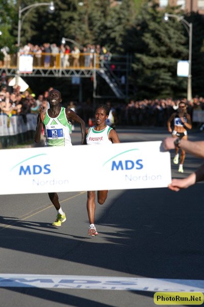 Bacha-KiptooFV1-MDS10km08.JPG