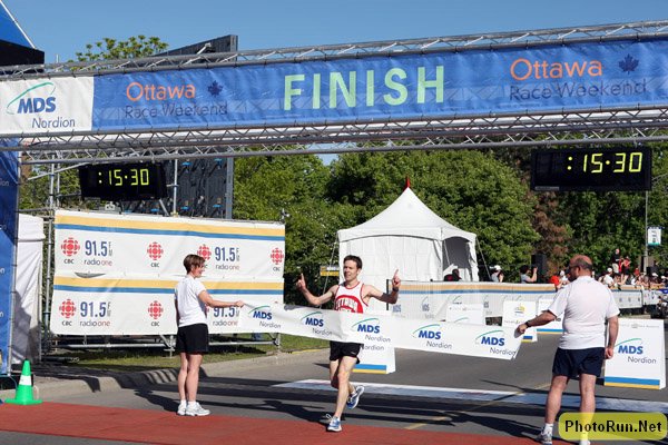 Men5kWinnerH-MDS10km08.JPG