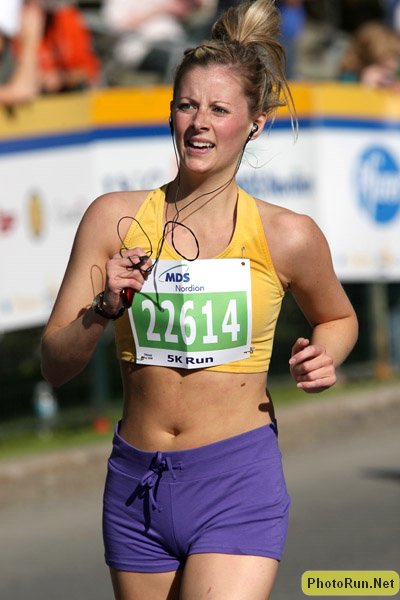 RunningFast-MDS10km08.JPG