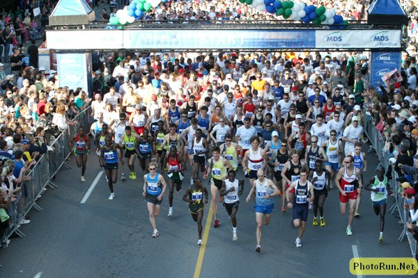Start10kM_MDS10k08.Jpg