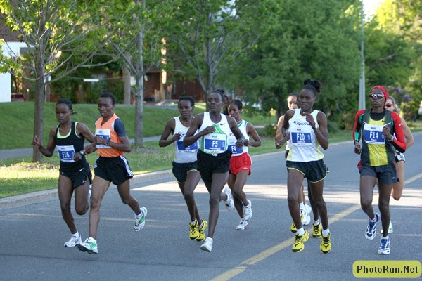 WomanLead-MDS10km08.JPG