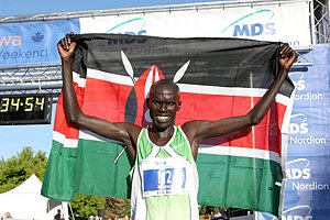 Kiptoo_JuliusFL-MDS10km08.JPG